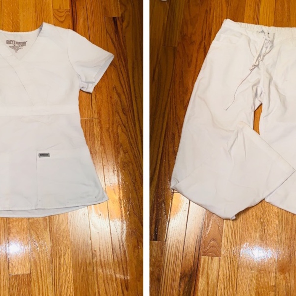 GREY’S ANATOMY White Scrub Top + Pant Set